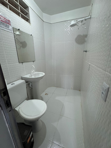Bathroom 3, Porto Plaza Pousada, Barcarena