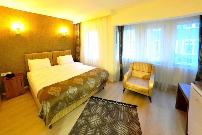 Room 4, Atlantik Butik Hotel, Merkez