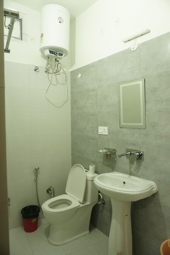 Bathroom 4, Anandmaya Retreat Tapovan Rishikesh, Garhwal