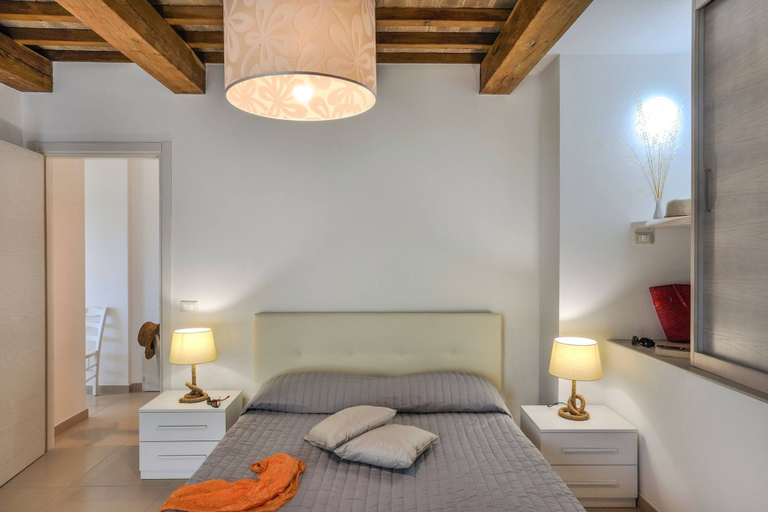 Room 2, Acquanera 6 2 in Piobbico, Pesaro E Urbino