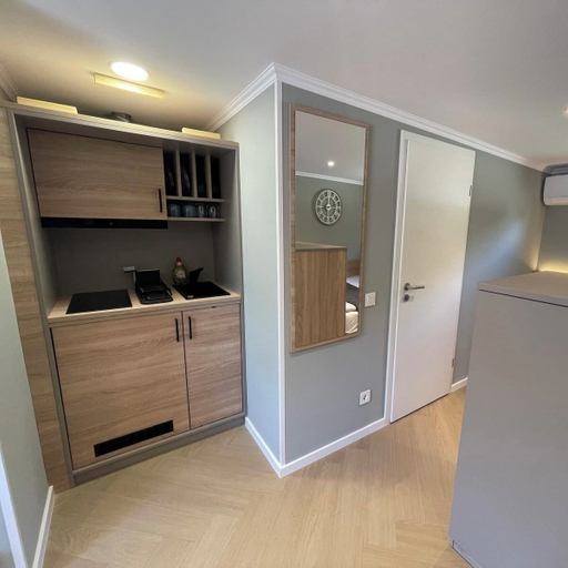 Private kitchen, Five Studios - Premium Rooms, Kaiserslautern