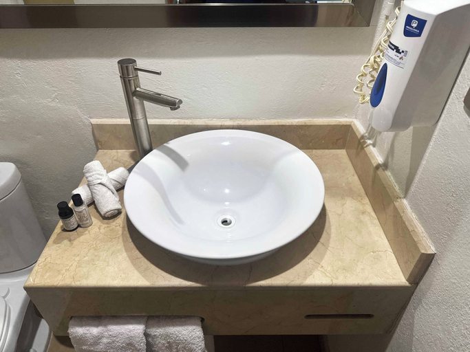Bathroom 3, The Magic Hotel, Cozumel