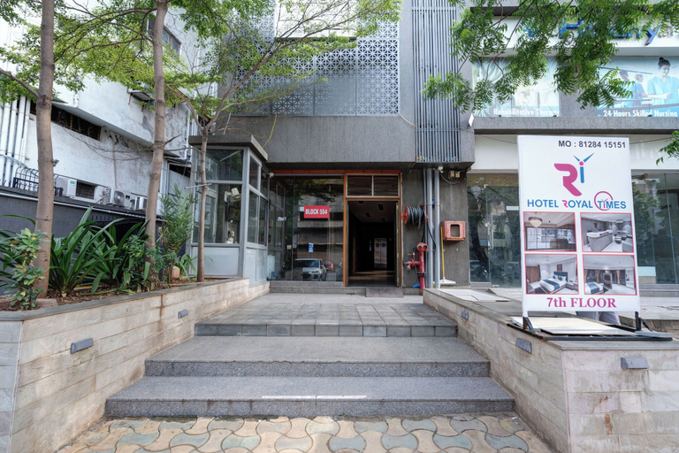 Property entrance, Hotel Royal Time, Ahmadabad