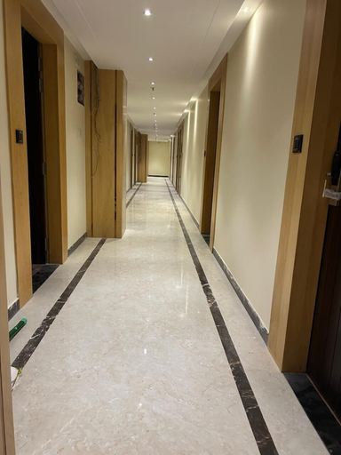 Lobby, Frosty Fern Hotel & Resort, Varanasi
