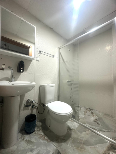 Bathroom, Vibe Suit, Merkez