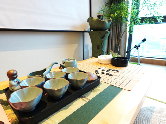Food & Drinks 4, Interact China Fine Condo - Novotown, Zhuhai
