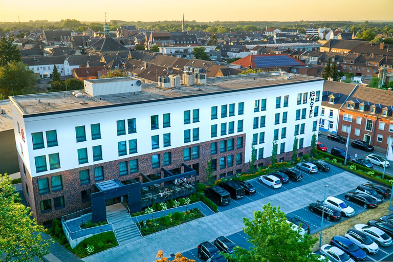 Exterior & Views 1, JaHotel, Kleve