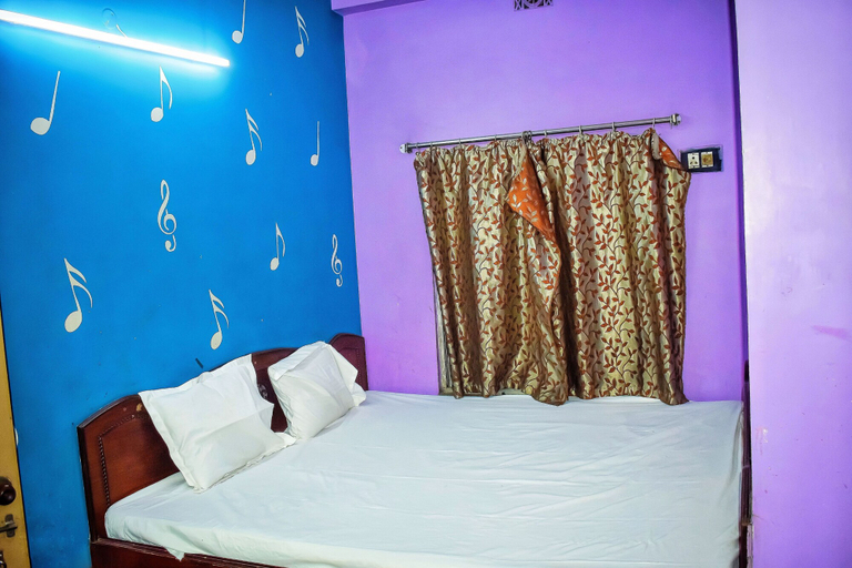 Room 4, New Balagi Guest House, North 24 Parganas