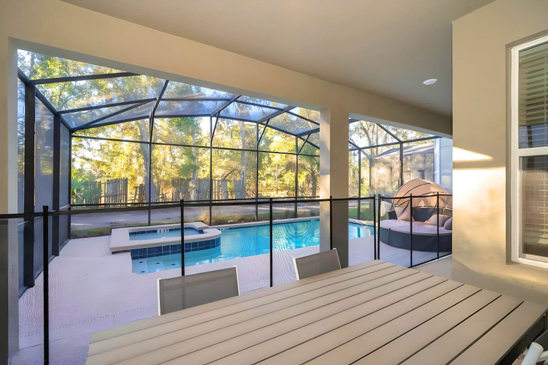 Pool 5, Sleeps 17 - Luxury 6bdhome With Pool Storey Lake, Osceola