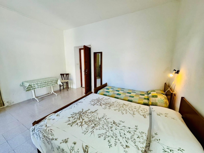 Room 5, Monolocale Asfodeli 19 2p, Nuoro