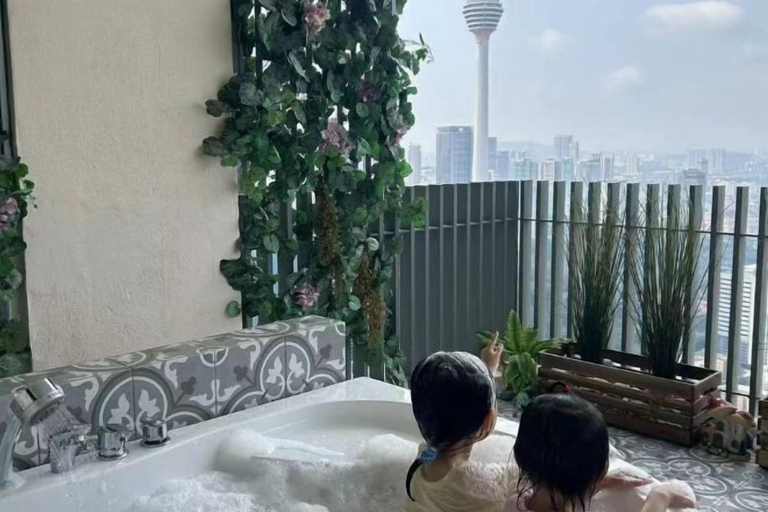 Outdoor spa tub 3, Penthouse Sky Jacuzzi @ KL City, Malaysia, Kuala Lumpur
