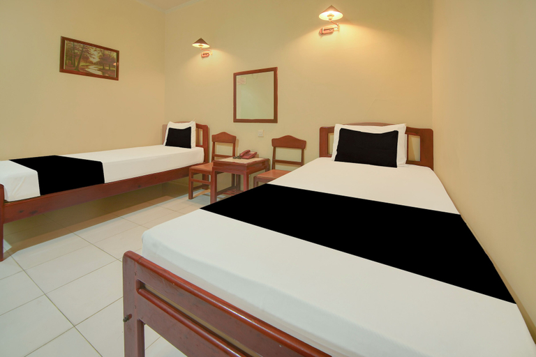 Others 4, Hotel O Makassar near Pantai Losari formerly Hotel Tiara Sari, Makassar