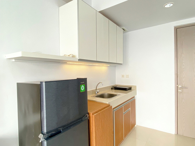 Private kitchen 4, Comfort Stay Studio At Vasanta Innopark Apartment, Cikarang