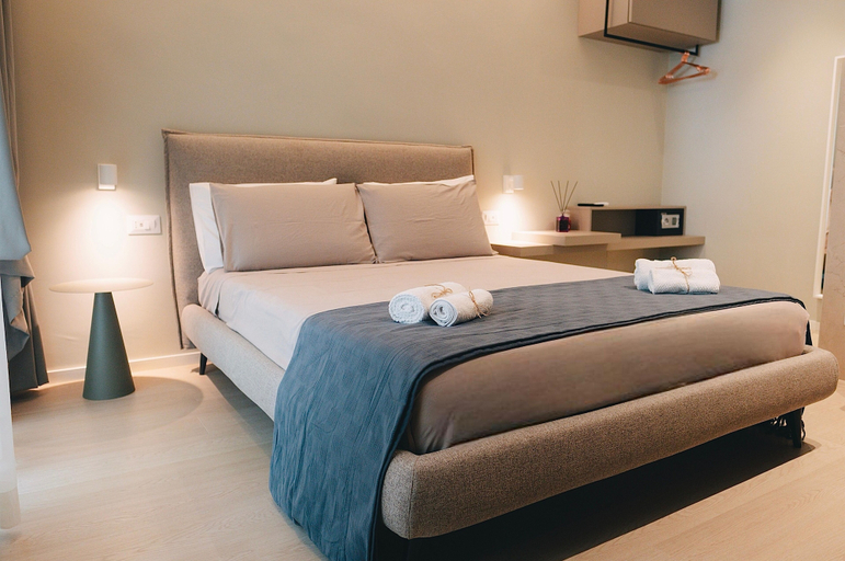 Bedroom 5, 18zero2 Luxury Rooms, Bari