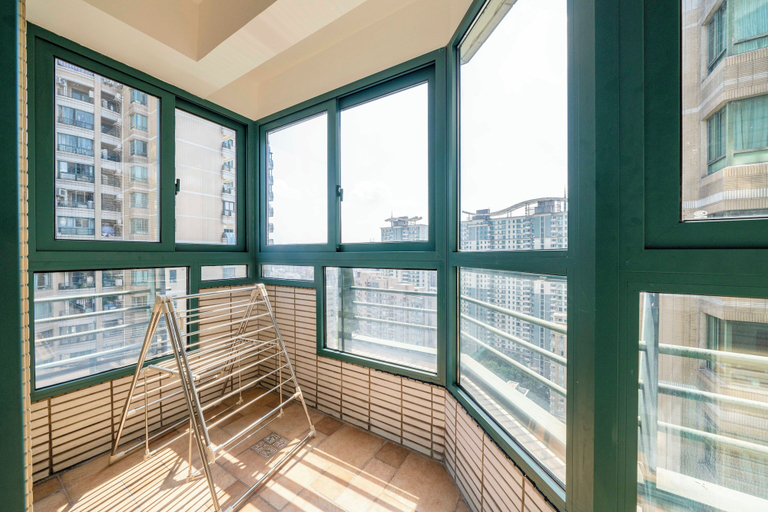 Room 2, Tyms Spacious 4BR 2BA Apt Xujiahui, Shanghai