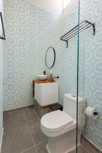 Bathroom 4, Fragata Island, Cartagena de Indias