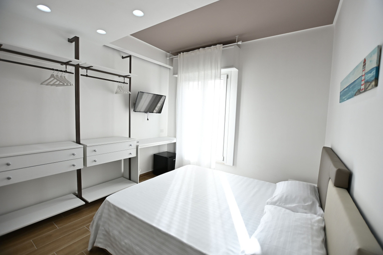 Bedroom 4, Kore suites&apartments, Reggio Di Calabria