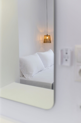 Room 2, Stone Whisper, South Aegean