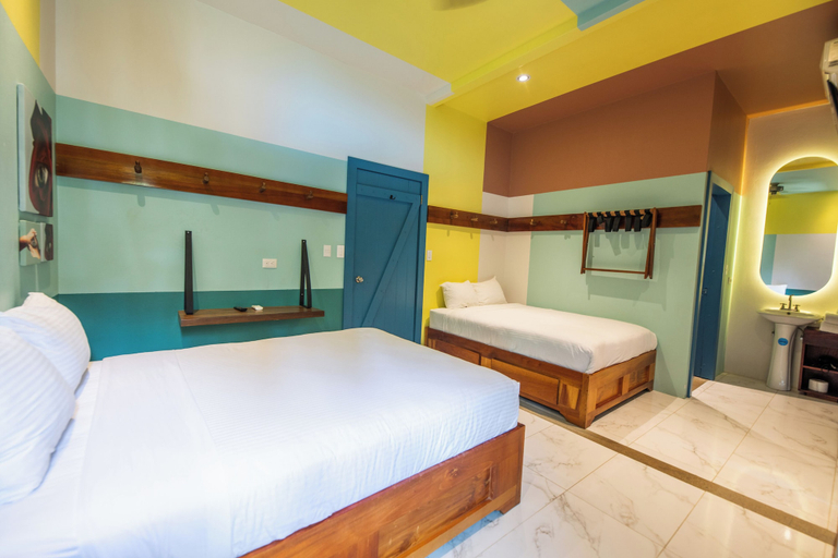 Room 5, Villa Marala, Parrita