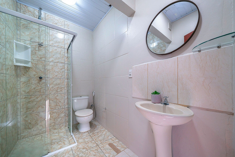 Bathroom 4, AP 19 Ala Tainha Residencial Solavir, Bombinhas