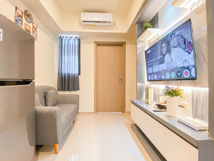 Living area, Simple And Bright 3Br At Meikarta Apartment, Cikarang