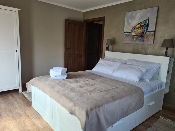 Bedroom 4, Lulu in Dobrinj With 4 Bedrooms and 4 Bathrooms, Dobrinj
