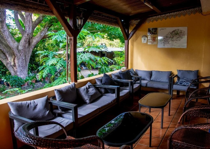 Others 5, Le tropical Chez jeannette