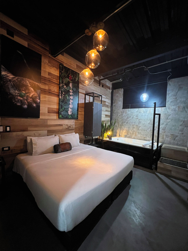 Room 5, Hotel Lleras Park III, Medellín
