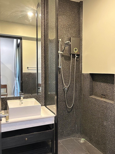 Bathroom 4, O2 The Residence, Muang Kanchanaburi