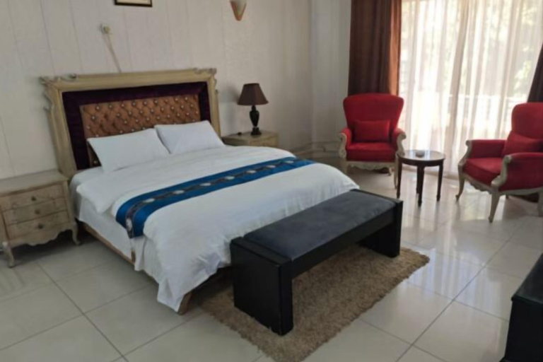 Room 4, Qiaoyuan Business Hotel, Islamabad