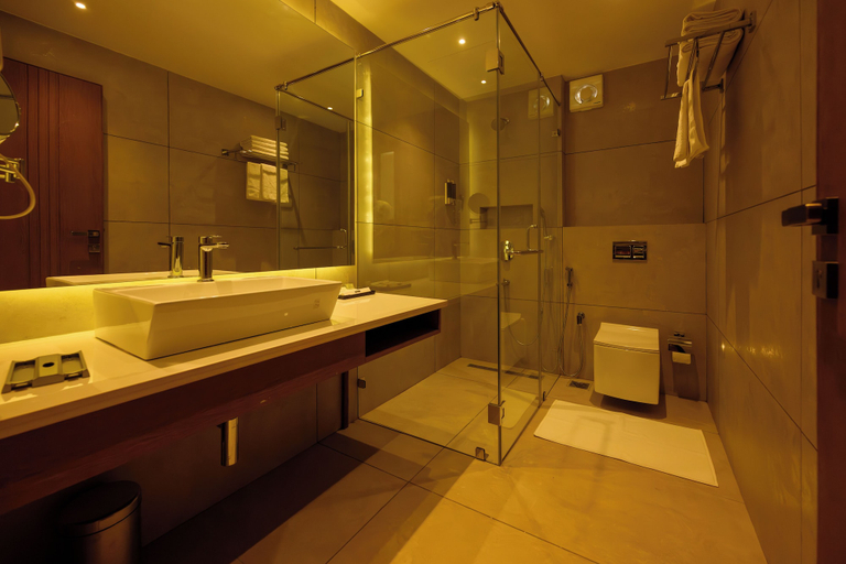 Bathroom, Sampige Resort, Udupi