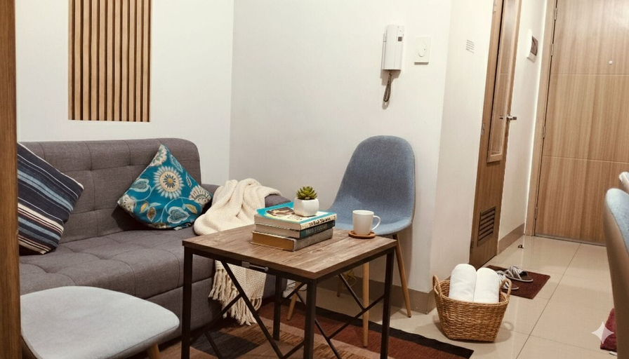 Others 5, MOA Aseana Central Prime Accommodations, Pasay City
