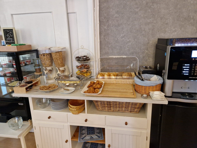 Breakfast buffet 5, Hotel Kronprinz, Emden