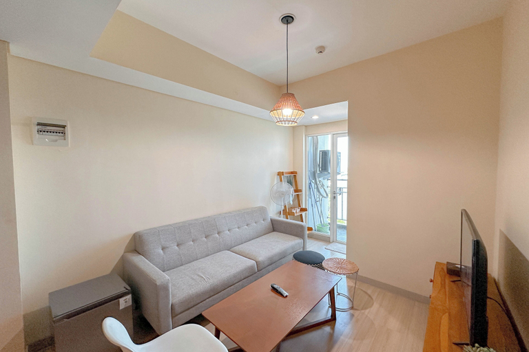 Interior 2, 1Br Near Uinsa At Tamansari Papilio Apartment, Surabaya