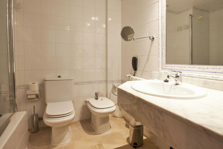 Bathroom 4, Maristel Hotel & Spa - Adults Only, Baleares