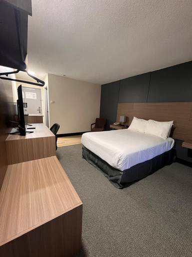 Room 4, SureStay by Best Western Smithers, Bulkley-Nechako