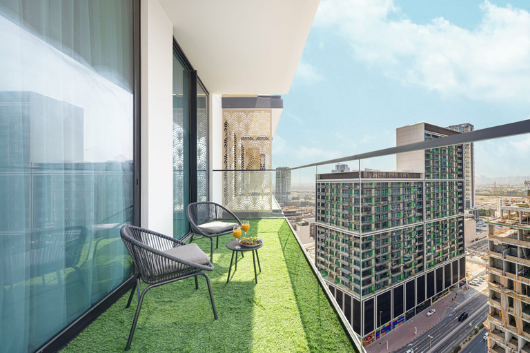 Balcony 4, Binghatti Suites by Hostiva - City View, Dubai