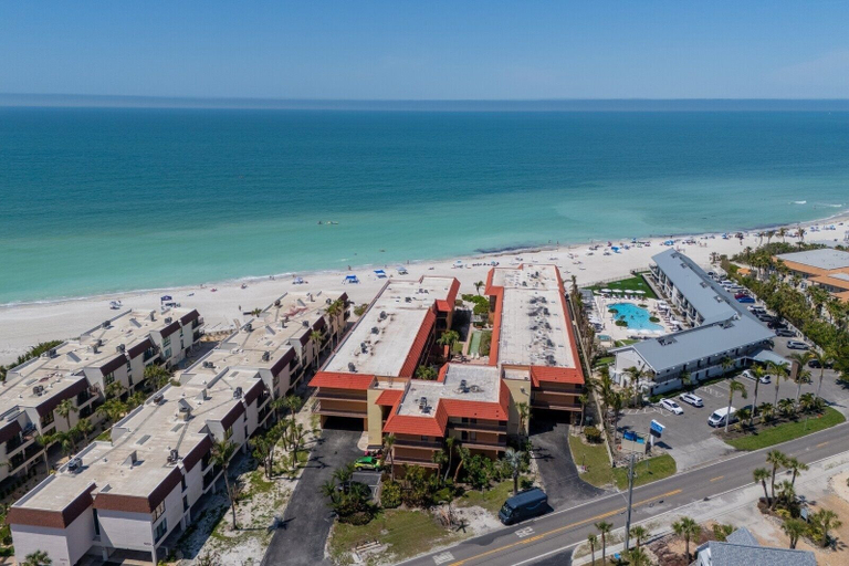 Beach 5, Playa Encantada 106 2 Bedroom Condo, Manatee