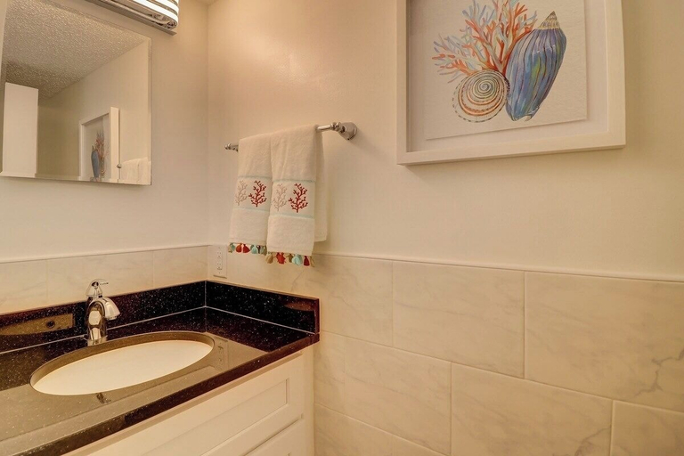 Floor plan 3, Family-friendly 2BR Home w/ Sofa Bed Hilton Head, Beaufort