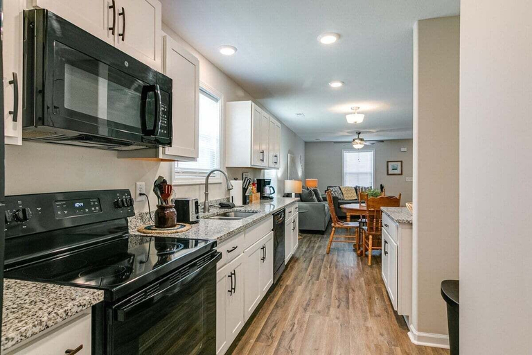 Private kitchen 4, Franklin Street, Montgomery