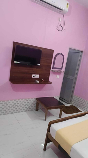 Room 2, Rai Residency, Varanasi