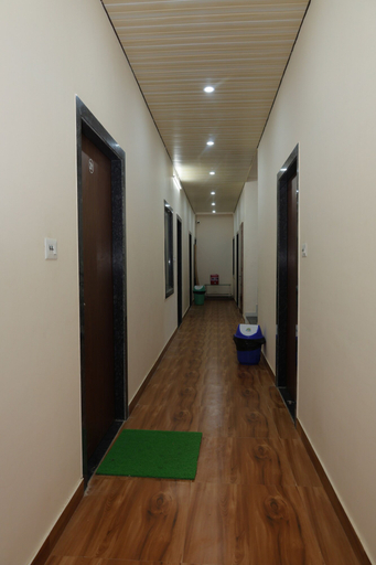 Lobby 2, Hotel Pawan Putra, Sikar