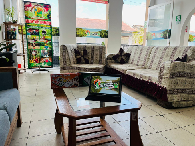 Interior, AT Amazon Backpacker, Maynas
