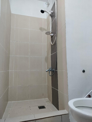 Bathroom 5, Luxurious City View Condo for Rent in Quezon City, Quezon City