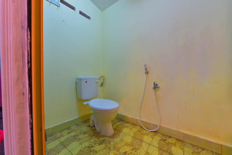 Bathroom 3, Homestay Teratak Tuan Muda, Malacca City