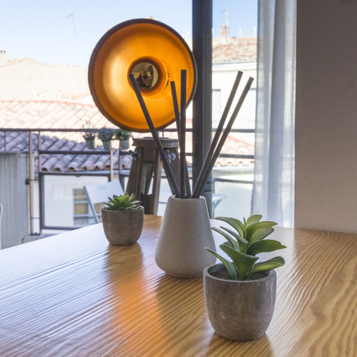 Room 5, Terrasse en Ville - Premi re Conciergerie, Hérault