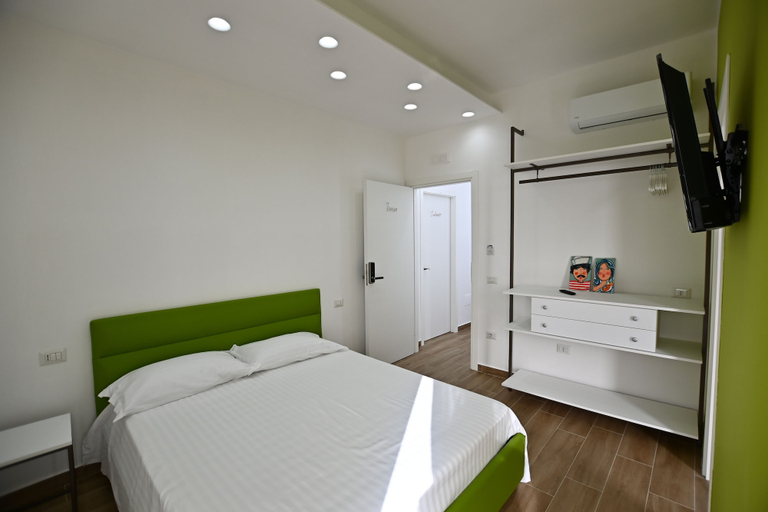 Bedroom 2, Kore suites&apartments, Reggio Di Calabria