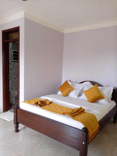 Room 2, AYEBA ZION HOTEL, Fort Portal