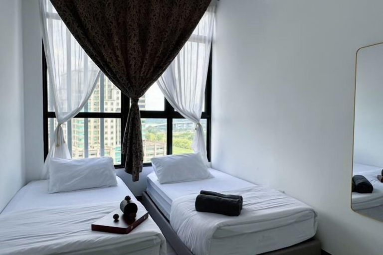 Room 4, Putrajaya Antara Residence Air-Con Suite Facing Lake View, Kuala Lumpur