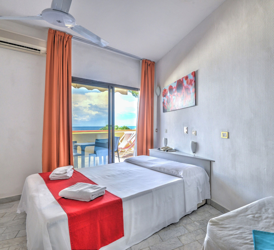 Living area 5, Residence in Capoliveri just 200 mt from the beach, Livorno